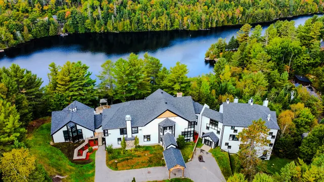 Le Domaine du Lac Long