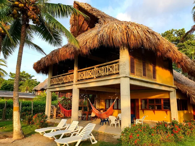 Cabañas Playa Blanca. San Antero, Córdoba