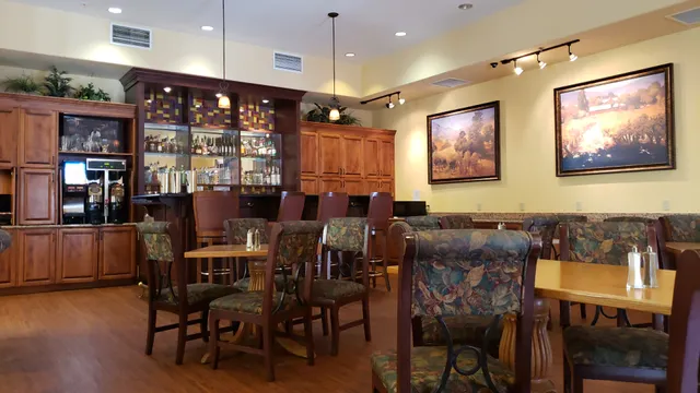 Tapestry Lounge At The Wine Country Inn