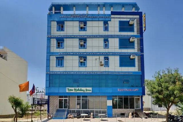 Hotel New Holiday Inn