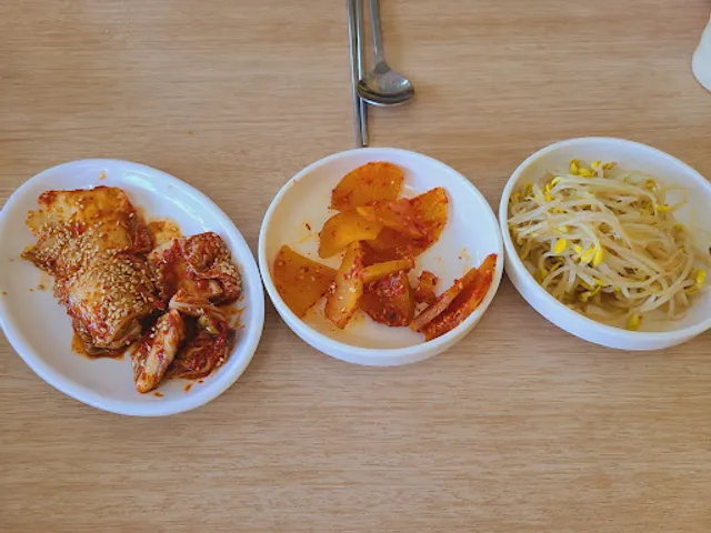 엄마손팥칼국수