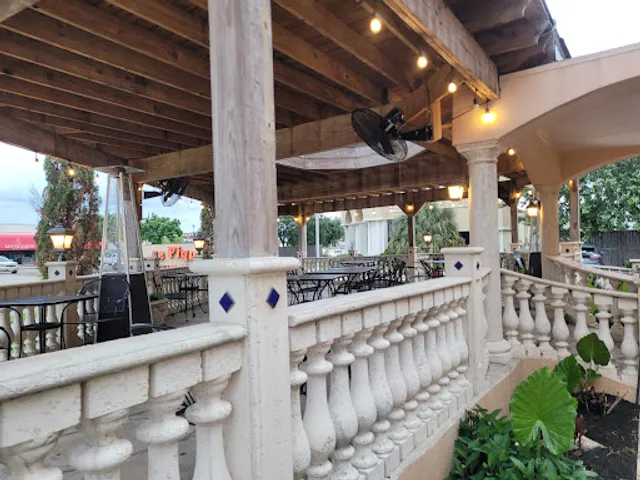 Cafe Piquet Cuban Cuisine