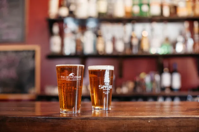 Groundswell Pub & Inn