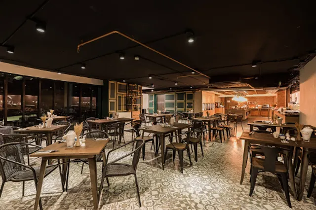 Hill Side Restaurant