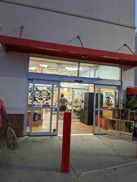 The Plaza at Buckland Hills