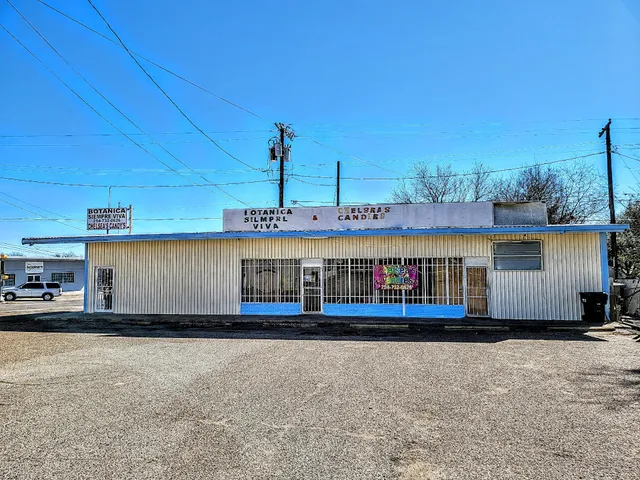 Botanica Siempre Viva & Chelseas Candy