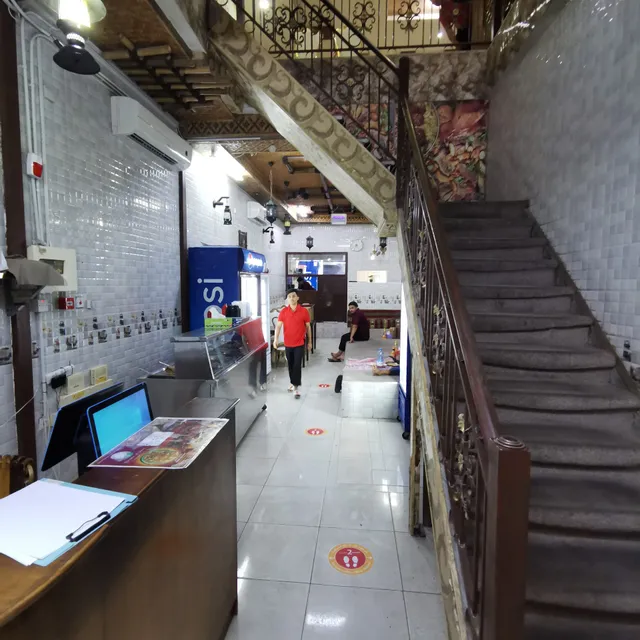 Diwania Al Sharq Kitchen And Restaurant