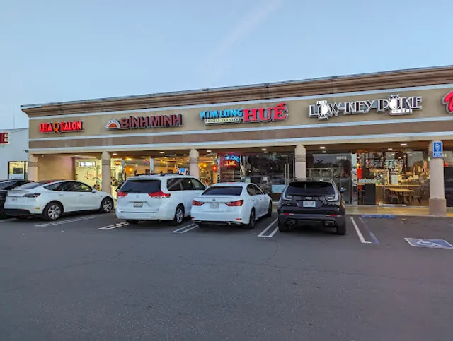 85°C Bakery Cafe - Garden Grove