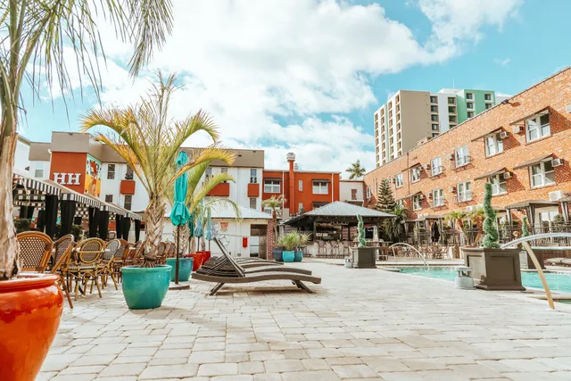 Hollander Hotel St. Petersburg / Downtown