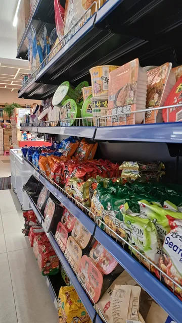 YANGYANG FOOD EXPRESS