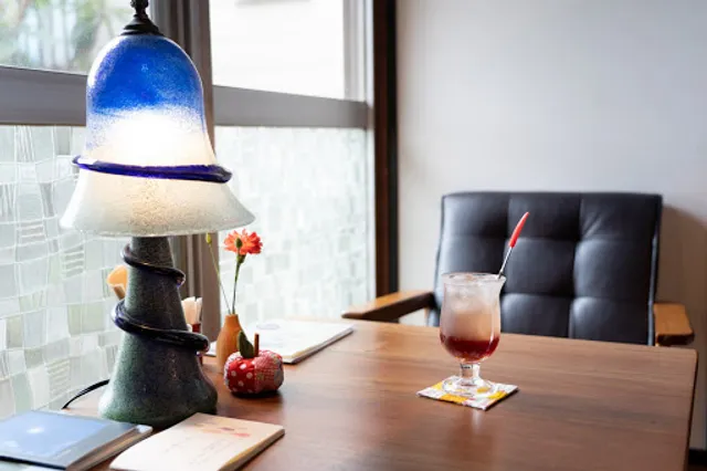 おしゃべりcafé めてみみ