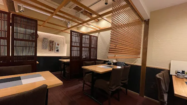 すし酒場 あるよ。宴のへそ