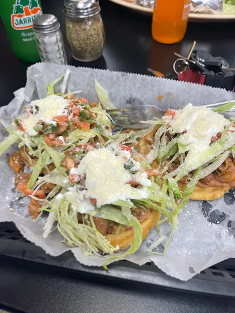 Garcias Carniceria & Taqueria