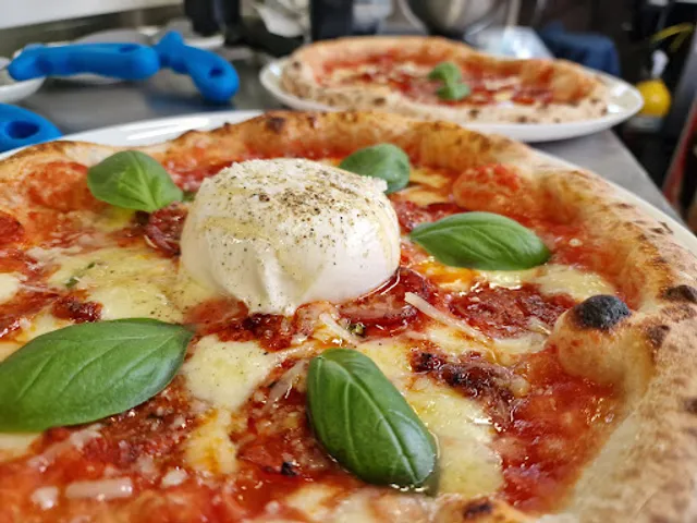 Gallo Grigio Pizzeria