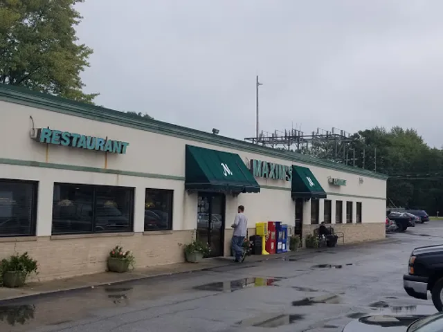 Maxim's Restaurant & Lounge