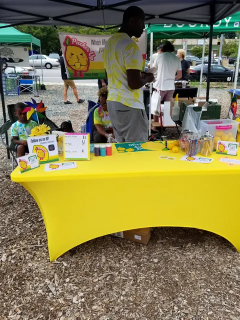 Lauraville Farmer's Market