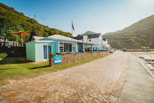 Silver Spray Beach Accommodation
