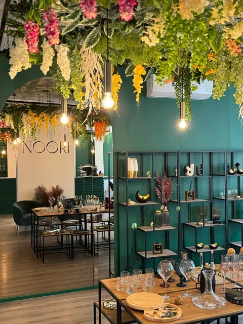 NOORI Blyninė Cafe & Boutique
