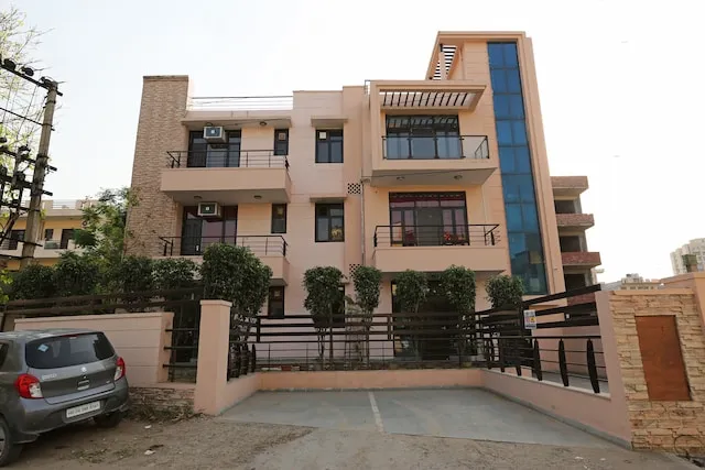 OYO 35999 Jai Palace