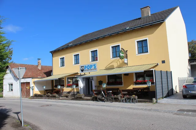 Pop's - Dinner & Wine