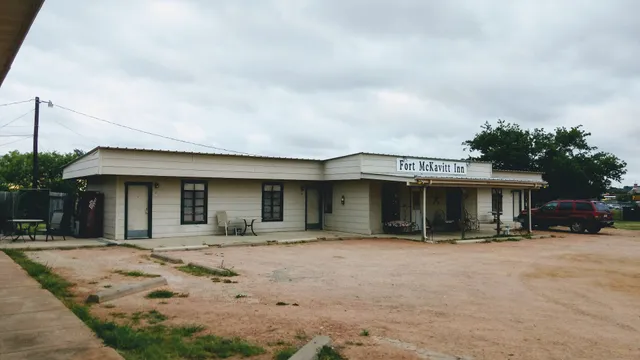 Fort Mckavitt Inn