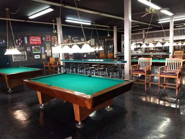 John Wesley's Pick Pocket Billiards