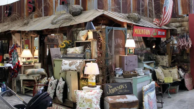 Lakewood 400 Antiques Market