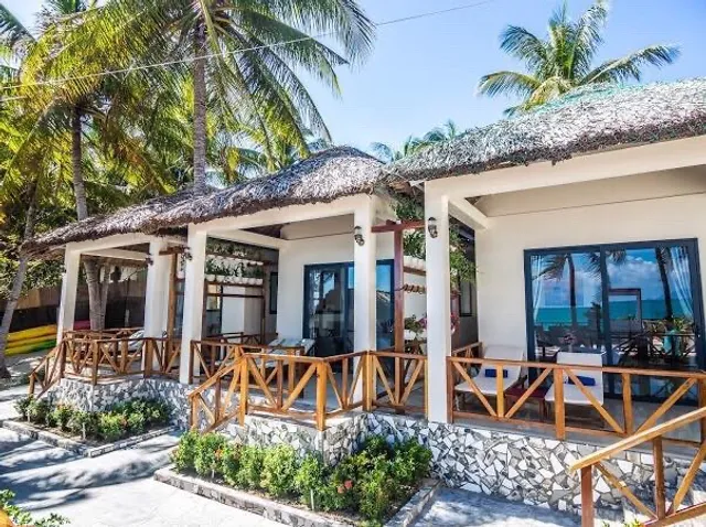 Paradise Resort Doc Let