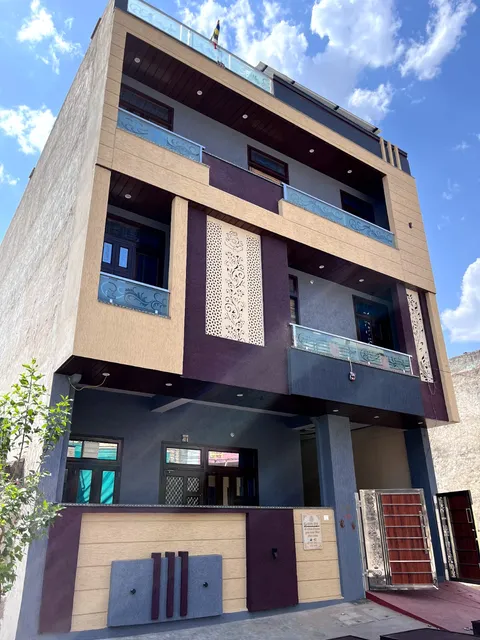 A-ONE Girls PG , Nearby pratap nagar Coaching Hub.