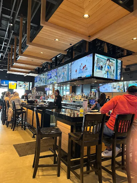 P.J. Whelihan's Pub + Restaurant - Doylestown