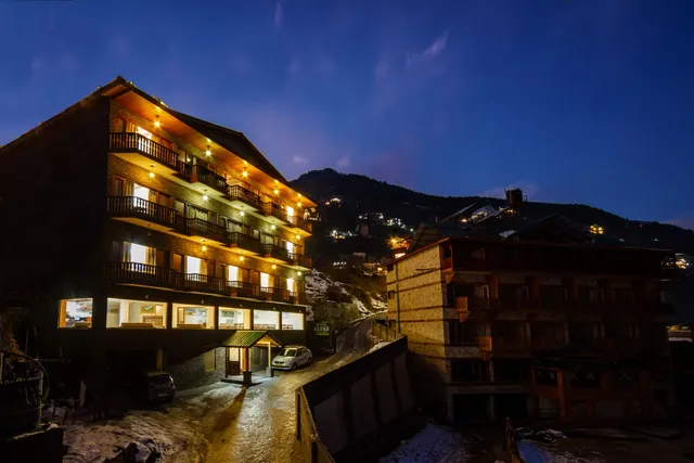 Alpas Hotel Manali