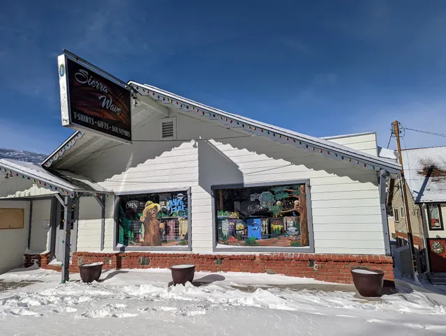 Sierra Wave T-Shirt Co