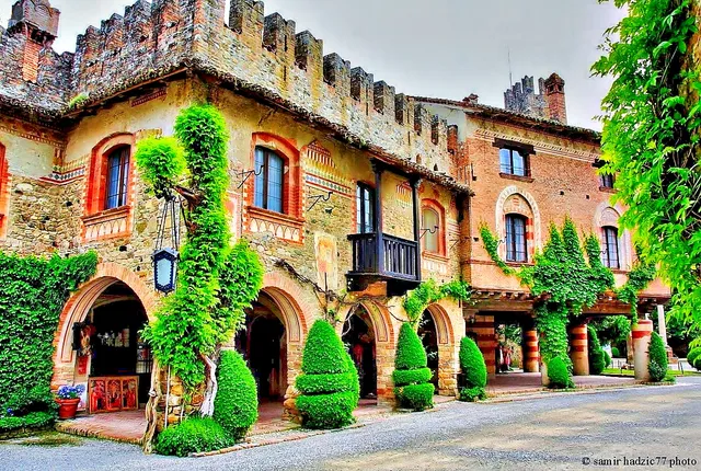 Borgo di Grazzano Visconti