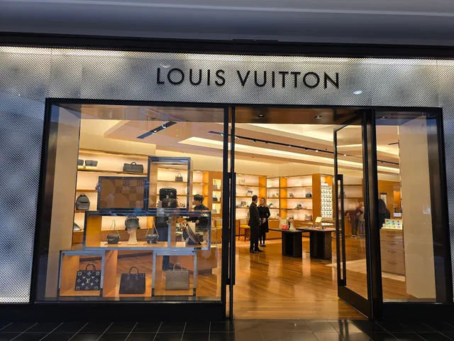 Louis Vuitton Pittsburgh Ross Park