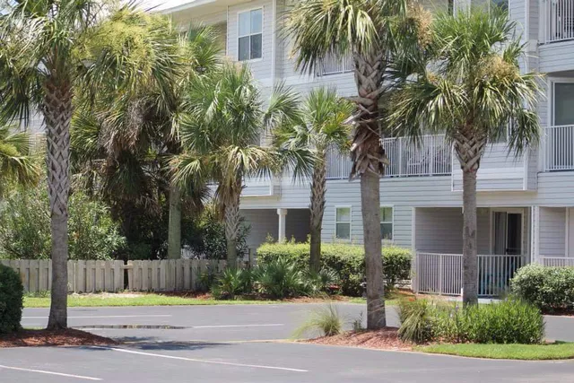 Sabo's Sandbox at Beachside Villas