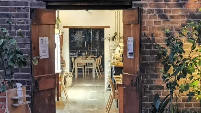 La Cuccina Restaurant Newlands, Cape Town, Josephine Mill.