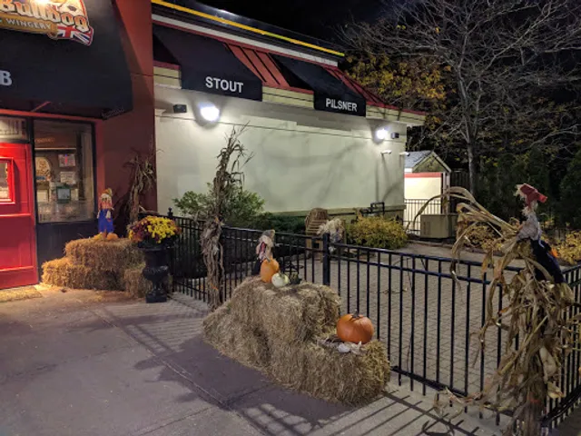 Beaver & Bulldog Sports Pub