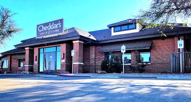 Cheddar's Scratch Kitchen