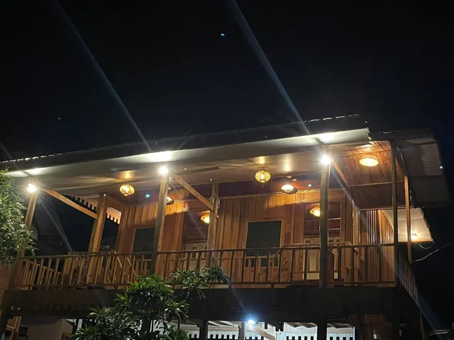 Golden Sunset Homestay