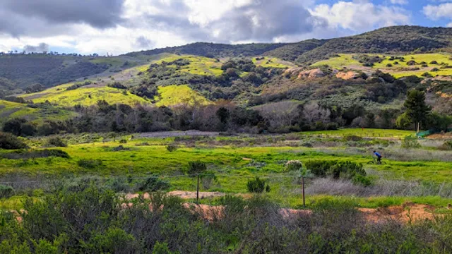 Bommer Canyon Nature Trail