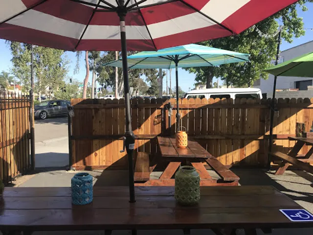 Craft and Taco Lounge