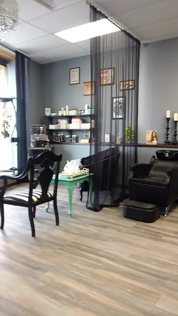 Medusa's Hair Parlour