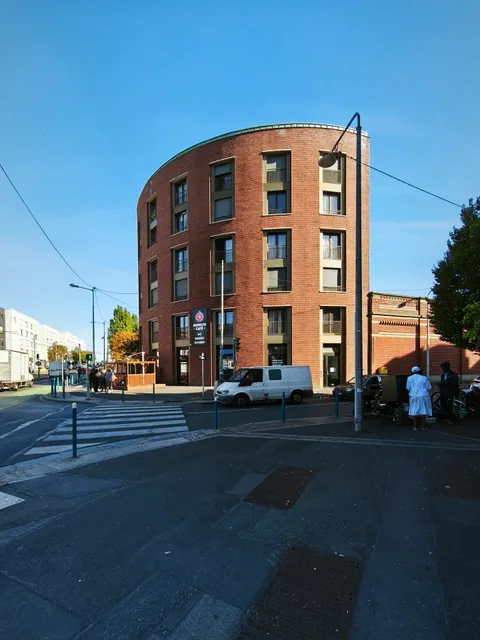 Prim's Hotel La Courneuve