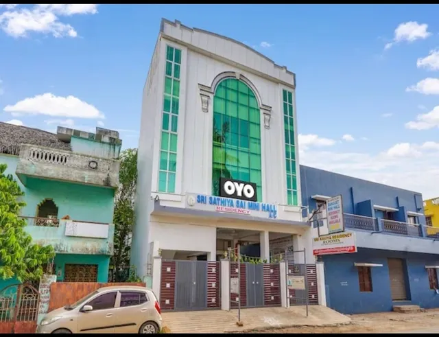 Sri Sathiya Sai Recidency Rooms