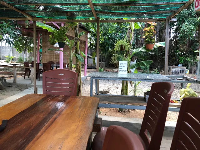 Quán Con Ong Bầu 3