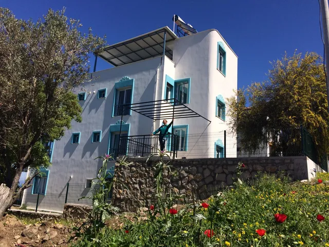 Laila Otel Karaburun