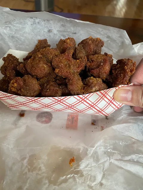 Choi's Fashion Deli Cold Beer