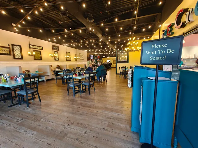 Samantha's Grill at Oakwood