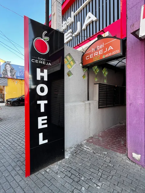 Hotel Cereja