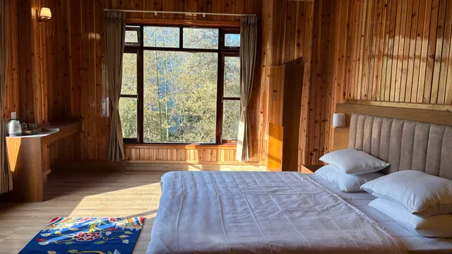 Gangtey Himalayan Suites